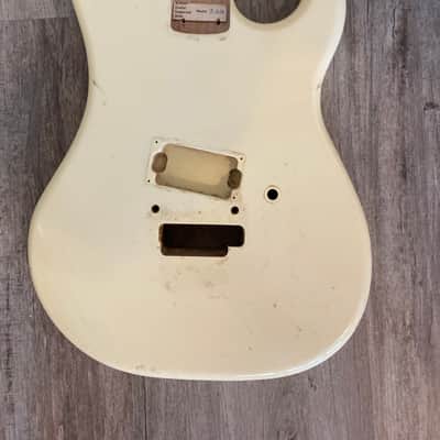Kramer USA Baretta 1985 Cream Body image 1