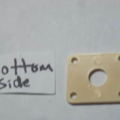 used (has some nicks & scratches) unknown brand CREME PLASTIC RECTANGLE Jack Plate + nickel finish SCREWS (refer to measurements in description) flat - but will flex when installed, might fit Epiphone LP 100 model guitar (NO guitar included) image 4
