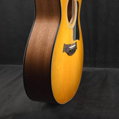 Taylor 112ce Special Edition Honeyburst image 5