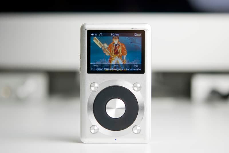 FiiO X1 High Resolution Lossless Music Audio Player Silver image 1