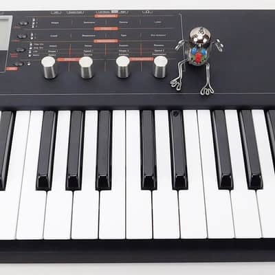 Waldorf Blofeld Synthesizer Keyboard Black + Neuwertig + OVP + 2 J Garantie image 4