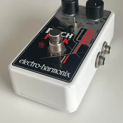 Electro-Harmonix Pitch Fork Polyphonic Pitch Shifter / Harmony Pedal 2014 - Present - Black / White / Red image 3