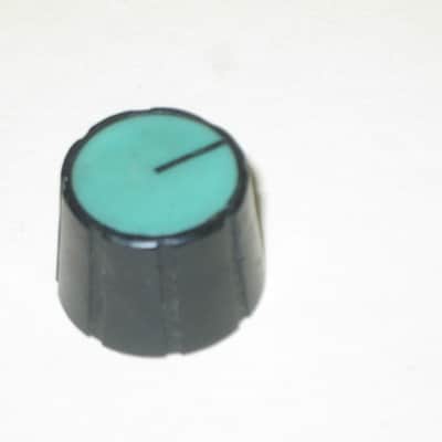ONE lightly used genuine DOD Green & Black knob for 545-A Wah Filter or 565 Stereo Chorus (Performer Series) NO pedal - NO other items, 1980s, hard plastic, Green TOP, Black SIDES, Black Top EDGE, Black Position LINE image 6
