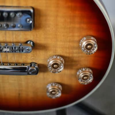Maton MS2000 DLX 2001 Sunburst image 3