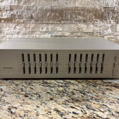 Vintage Pioneer SG-3 Graphic Equalizer image 2