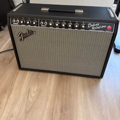 Fender '65 Deluxe Reverb Reissue 22-Watt 1x12" Guitar Combo 2025 image 1
