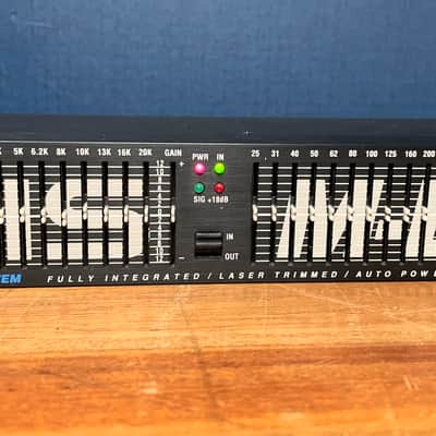 Alesis M-EQ 230 Dual 1/3 Octave Precision Equalizer Rackmount image 2