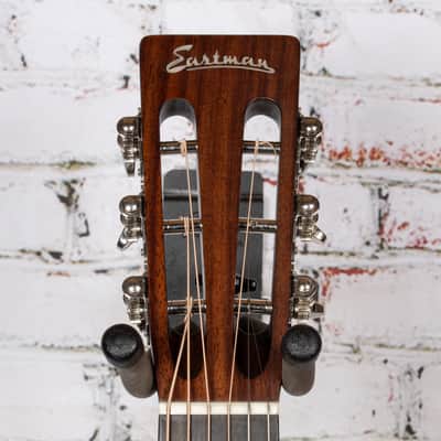 Eastman - 2022 E20 OO Parlor - Electric Acoustic Guitar - Natural w/LR Baggs Element - w/ OHSC USED image 4