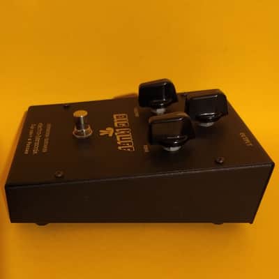 Electro-Harmonix Sovtek Black Russian Big Muff π V8 w/wooden box, catalog & battery clip converter image 7