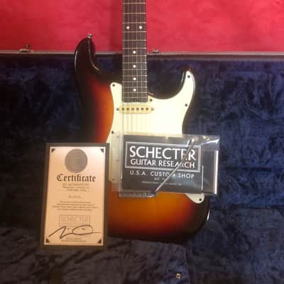 SCHECTER USA CUSTOM SHOP TRADITIONAL WEMBLEY II HSS AGED NITRO SUNBURST 3,4 kg image 2