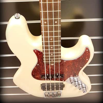 Clover Apeiron H4, Vintage White Gloss image 10