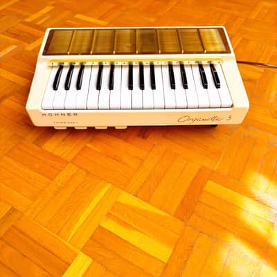 Hohner Organetta 3 - Portable Armonio and Organ from 1950s fully working! Ivory and Gold edition! Made in Germany! image 3