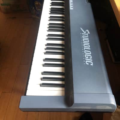 Studiologic SL990 pro 88 key image 3