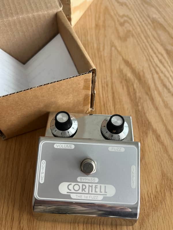 CORNELL THE 1st FUZZ (NKT275) 【公式通販】