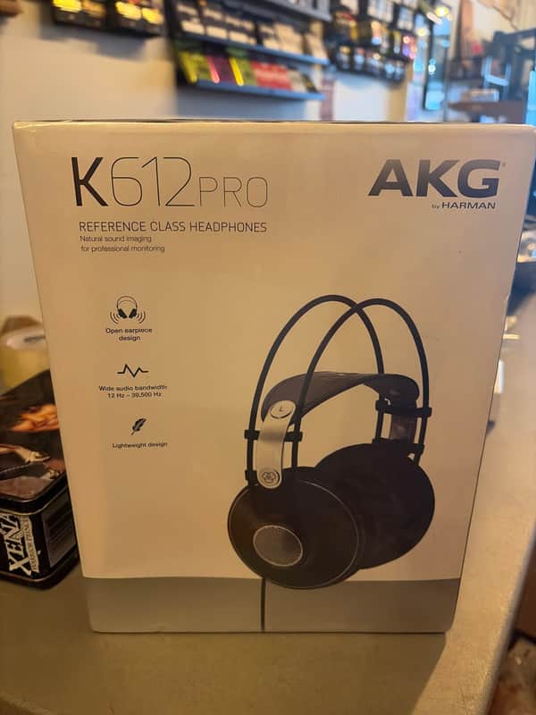 * unopened AKG K612 Pro 2010s - Black image 1