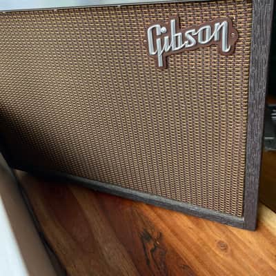 Gibson GA-19RVT Falcon 15-Watt 1x12" Guitar Combo 1962 - 1967 - Brown image 11