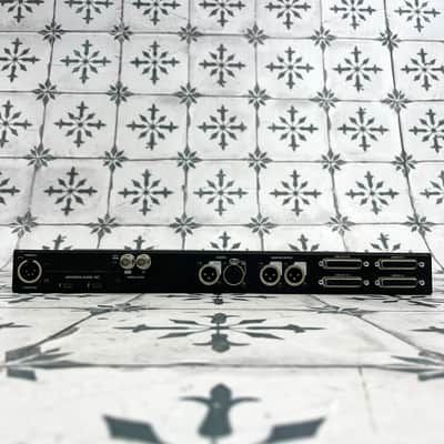 Universal Audio Apollo x16 Thunderbolt 3 Audio Interface image 4