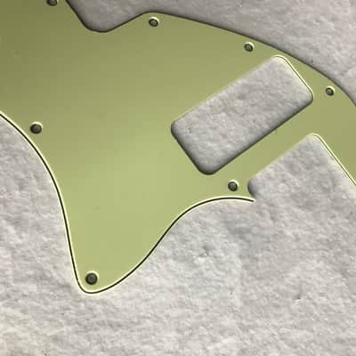 For Fender US Telecaster Thinline/Tele 69 P90 Guitar Pickguard,3 Ply Vintage Green image 4