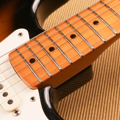 Fender American Vintage Reissue ’57 Stratocaster 1989 – Corona Plant – 2-Tone Sunburst – Nitro – OHSC image 6