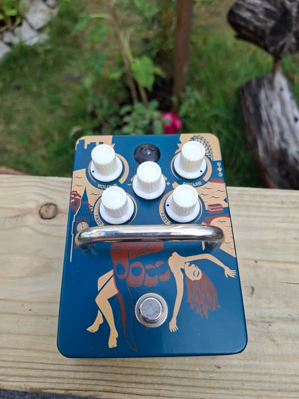 Orange Kongpressor Analog Class A Compressor Pedal 2010s - Blue/Orange Graphic image 1