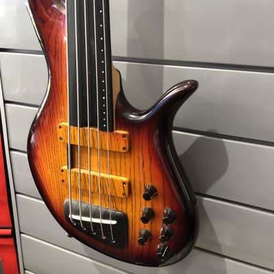 F Bass BNF5 2004 - Sunburst image 6