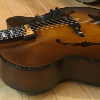 Hofner Chancellor 2007 Violin Burst image 8