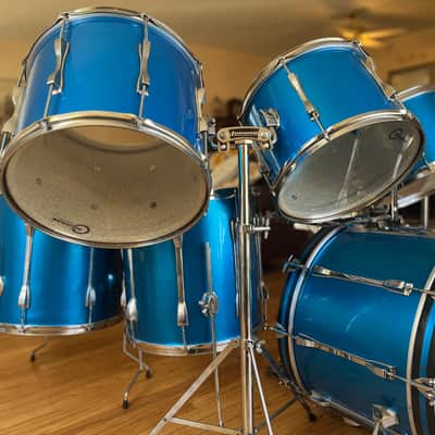 Ludwig 10 piece Mach Lug 1976 Blue Satin Drum Set image 2