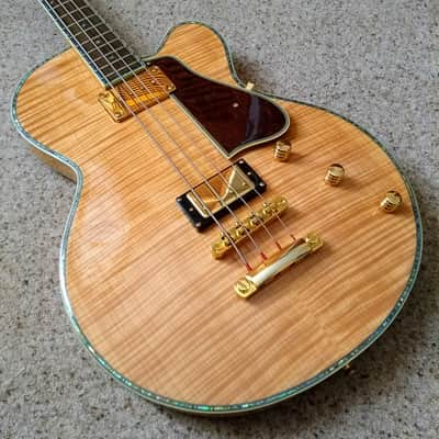 Peerless Smoked Bass Custom 2014 Flame Maple Natural Gloss, plus fitted hard case. image 3