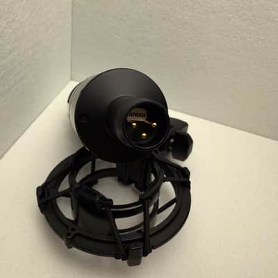 Audio-Technica AT2035 Large Diaphragm Cardioid Condenser Microphone 2010s - Black image 9