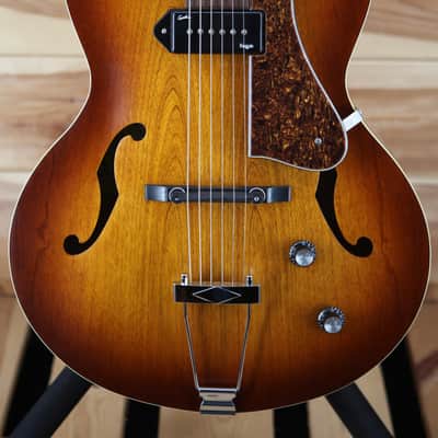 Godin 5th Avenue Kingpin - Cognac Burst imagen 2