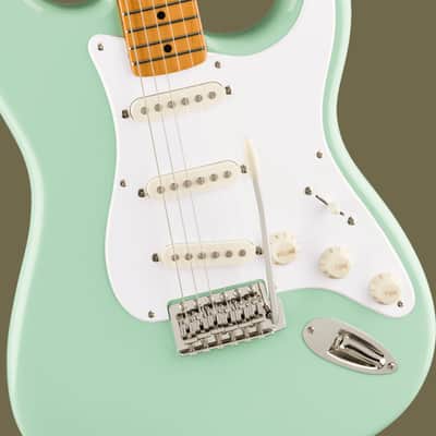 FSR Classic Vibe '50s Stratocaster®, Maple Fingerboard, White Pickguard, Surf Green image 6