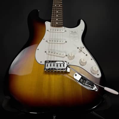 Fender Standard Stratocaster - 3-Color Sunburst Laurel Fingerboard image 3