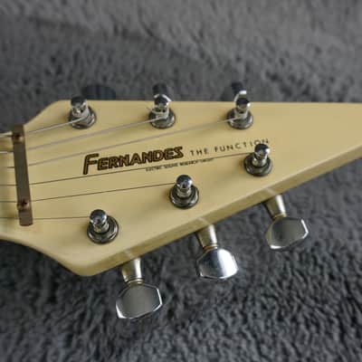 Fernandes/Burny BSV-70 The Function Flying V Short Scale image 8