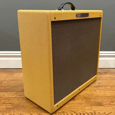 Fender '59 Bassman LTD Reissue 45-Watt 4x10" Guitar Combo - Lacquered Tweed image 3
