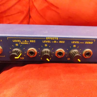 Tube Works RT-924 Blue Tube II 2 Chan Tube Pre-Amp image 11