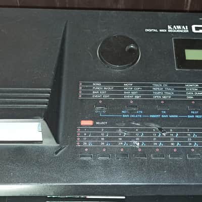 Kawai Q80 - 32 tracks sequencer