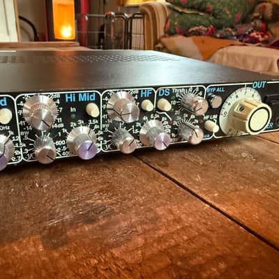 Very early “silver knob” Empirical Labs Lil FreQ NEAR MINT image 13