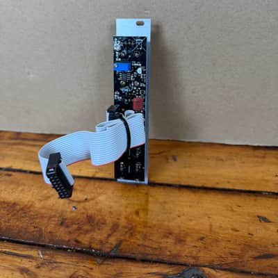 Titan Discrete Oscillator Eurorack Module image 4