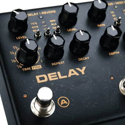 NUX Cerberus Guitar Multi Effects Pedal (B-Stock) image 4