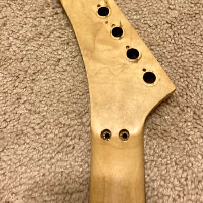 Performance Banana headstock Maple neck 1990 Black head image 7