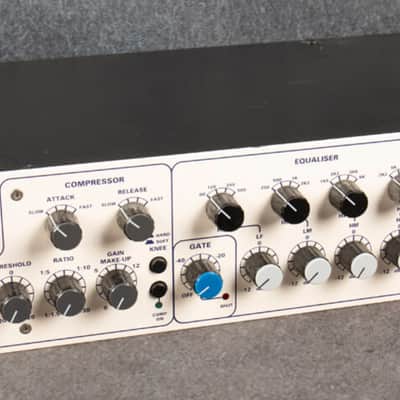 TLA IVORY 2 5051 MONO VALVE PREAMP COMPRESSOR GATE EQ 2010's image 1