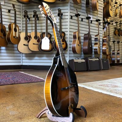 Kentucky KM-500 Artist German Spruce/Alpine Maple A-Style Mandolin Sunburst w/Padded Gig Bag image 5