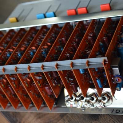 Hammond Innovex Condor GSM Vintage Multi Effect Guitar Synth Unit - Jimi Hendrix Black image 23
