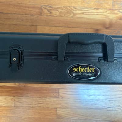 Schecter SGR C/V Series Guitar Hard Case - Black image 6