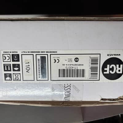 RCF M18 Digital Mixer with Integrated Effects 2010s - Black image 7
