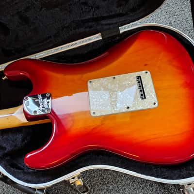 Fender American Deluxe Stratocaster with Maple Fretboard 2002 - 2003 - Aged Cherry Burst image 7
