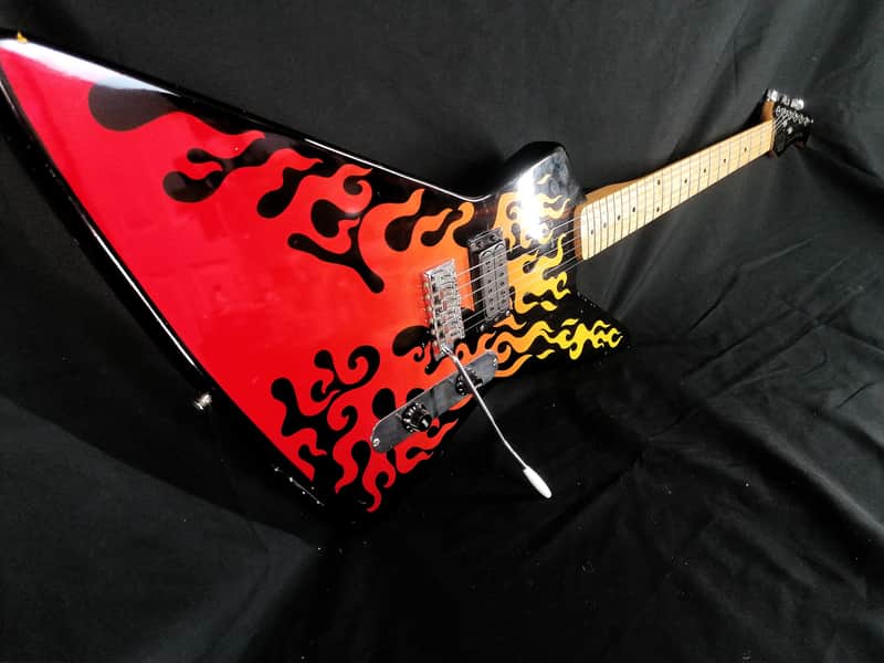 1980's - Explorer - Hondo Deluxe series - 781 - Flame | Reverb
