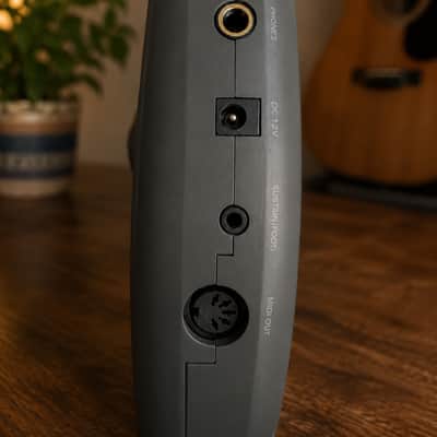 Suzuki OM-200M Omnichord 1989 - Gray image 2