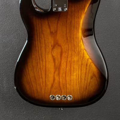 Fender American Vintage II 1954 Precision Bass - Two Color Sunburst image 4