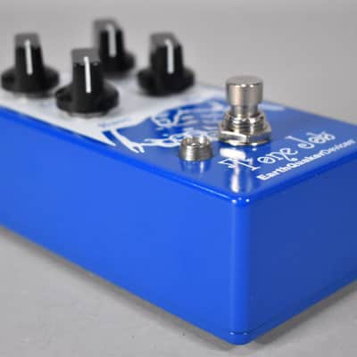 EarthQuaker Devices Tone Job EQ + Boost Pedal image 4